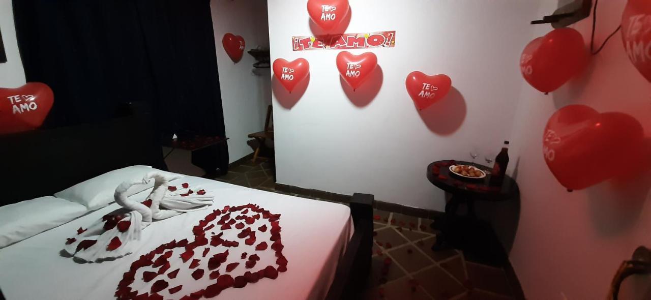 Finca Hotel La Fragata Санта-Роса-де-Кабаль Экстерьер фото